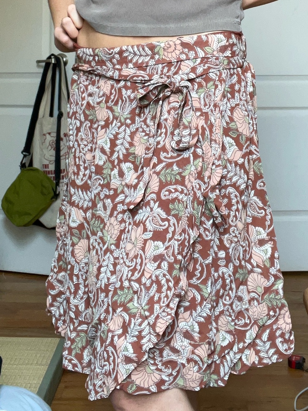anthropologie wrap mini skirt, paisley xs/sm